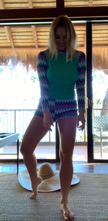 Delia Matache feet photo thumbnail