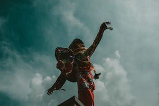 Delia Matache feet photo thumbnail