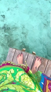Delia Matache feet photo thumbnail