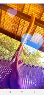 Delia Matache feet photo thumbnail