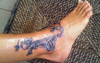 Delia Matache feet photo thumbnail