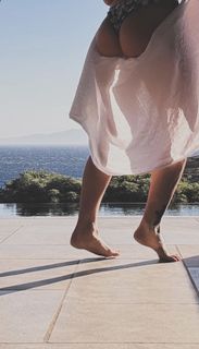 Delia Matache feet photo 3