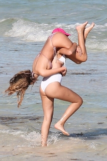 Delilah Hamlin feet photo 10