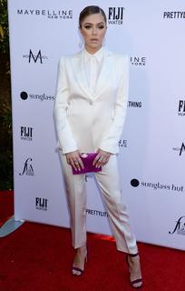 Delilah Hamlin feet photo 20