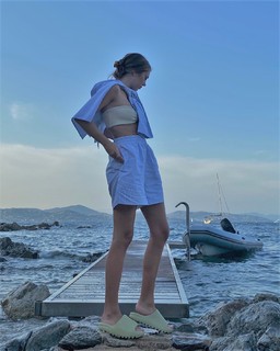 Delilah Hamlin feet photo 15