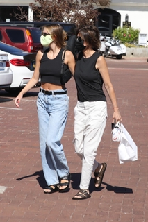 Delilah Hamlin feet photo 7