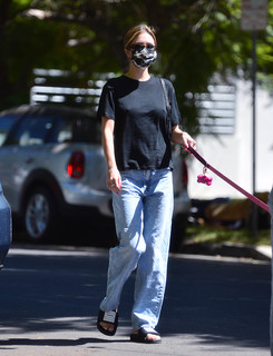 Delilah Hamlin feet photo 3