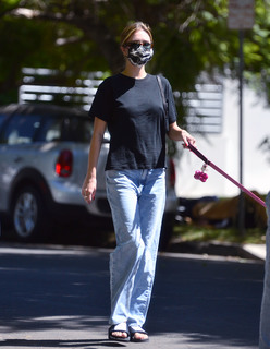 Delilah Hamlin feet photo 2
