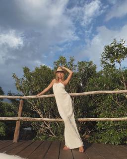 Delilah Hamlin feet photo 6