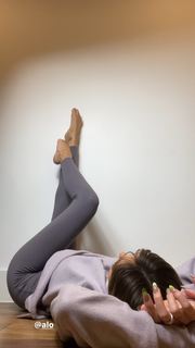 Delilah Hamlin feet photo 10