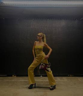 Delilah Hamlin feet photo 15
