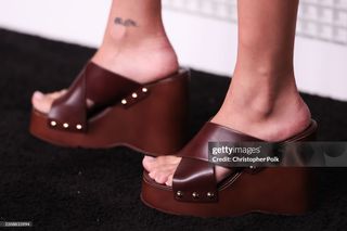 Delilah Hamlin feet photo 9
