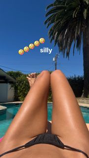 Delilah Hamlin feet photo 13