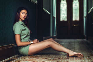 Delphine Wespiser feet photo thumbnail