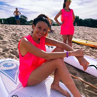 Delphine Wespiser feet photo thumbnail