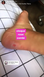 Delphine Wespiser feet photo thumbnail