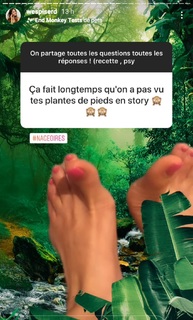 Delphine Wespiser feet photo thumbnail