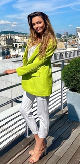 Delphine Wespiser feet photo thumbnail