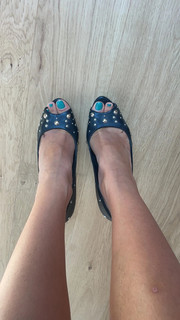 Delphine Wespiser feet photo thumbnail