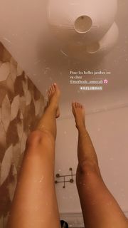 Delphine Wespiser feet photo thumbnail