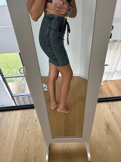 Delphine Wespiser feet photo thumbnail