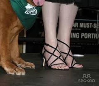 Delta Burke feet photo 3