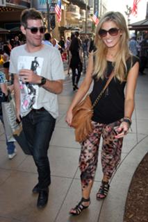 Delta Goodrem feet photo thumbnail