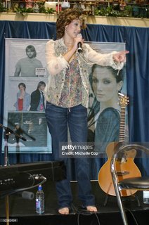 Delta Goodrem feet photo thumbnail
