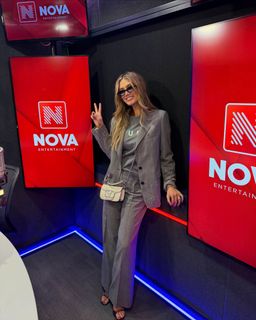 Delta Goodrem feet photo 6
