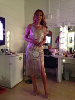 Demet Akalin feet photo thumbnail