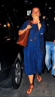 Demet Akbag feet photo 13