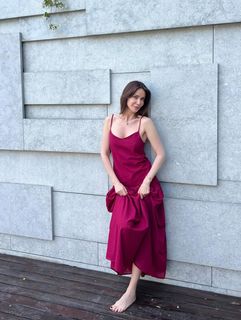 Demet Sener feet photo 7