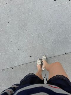 Demet Özdemir feet photo 2