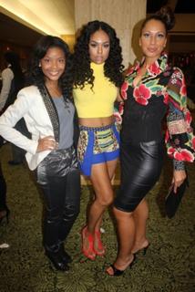 Demetria McKinney feet photo 14