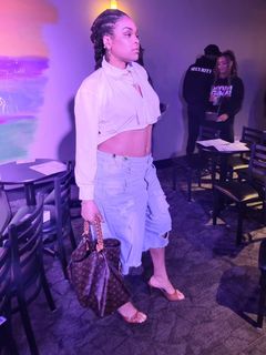 Demetria McKinney feet photo 2