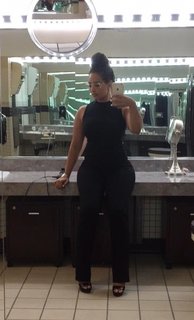 Demetria Obilor feet photo thumbnail