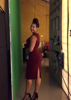 Demetria Obilor feet photo thumbnail