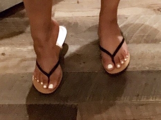 Demetria Obilor feet photo thumbnail