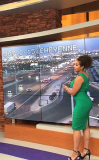 Demetria Obilor feet photo thumbnail