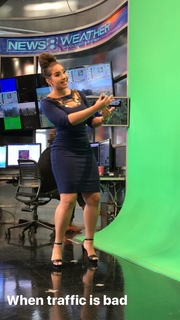 Demetria Obilor feet photo thumbnail