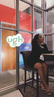 Demetria Obilor feet photo thumbnail