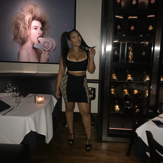 Demetria Obilor feet photo thumbnail