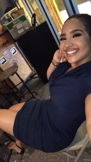Demetria Obilor feet photo thumbnail