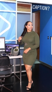 Demetria Obilor feet photo thumbnail