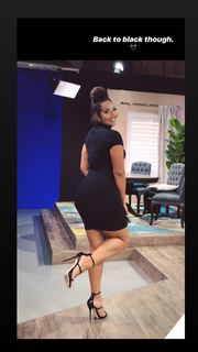 Demetria Obilor feet photo thumbnail