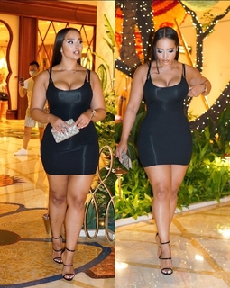 Demetria Obilor feet photo thumbnail