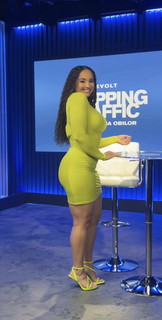 Demetria Obilor feet photo thumbnail