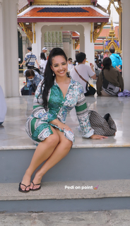 Demetria Obilor feet photo thumbnail