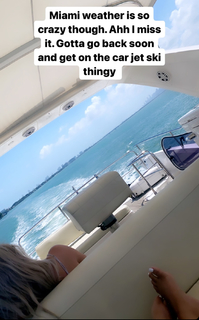 Demetria Obilor feet photo thumbnail