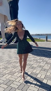 Demi Bagby feet photo thumbnail